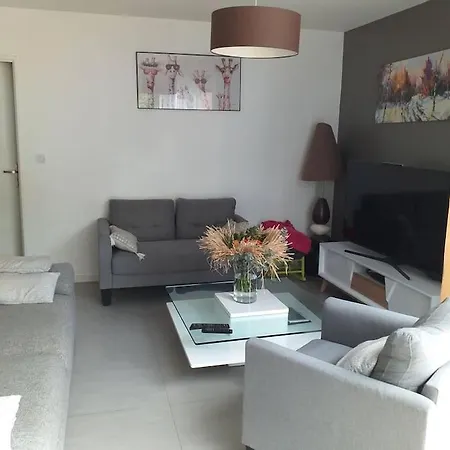 Maison Entiere Au Calme Avec Piscine Chauffee Camarsac