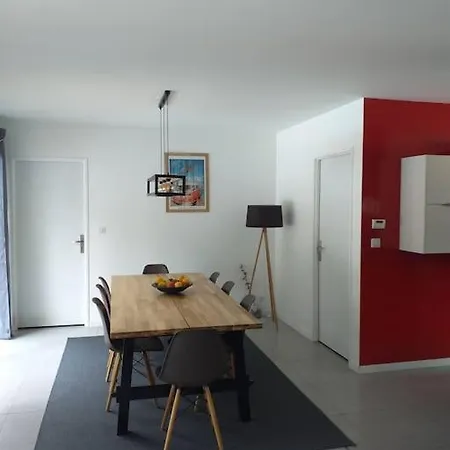 Maison Entiere Au Calme Avec Piscine Chauffee Hotel *
